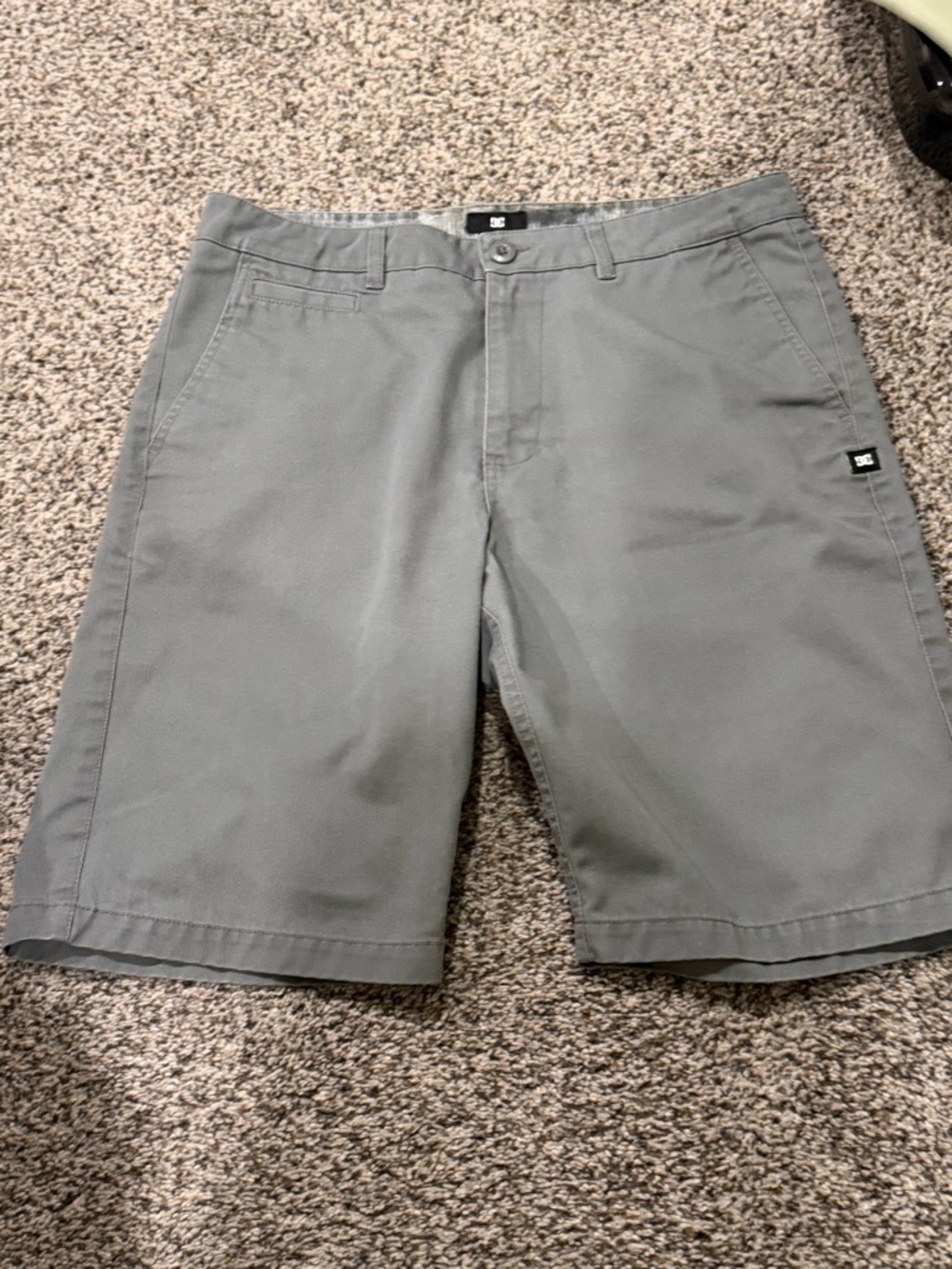 DC Men’s shorts. Size 33. Grey and excellent condition